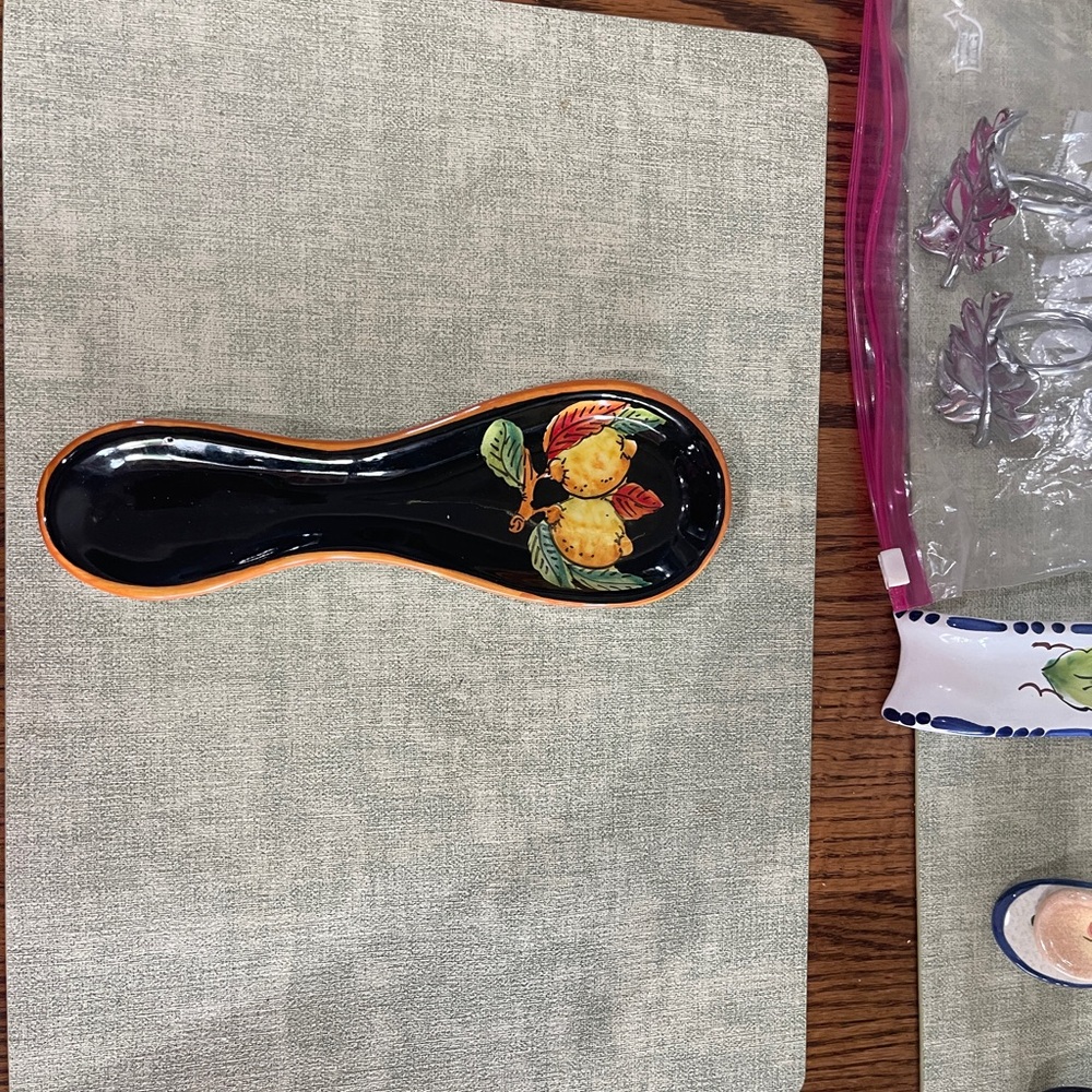 Kitchen Spoon Rest With Lemon Design